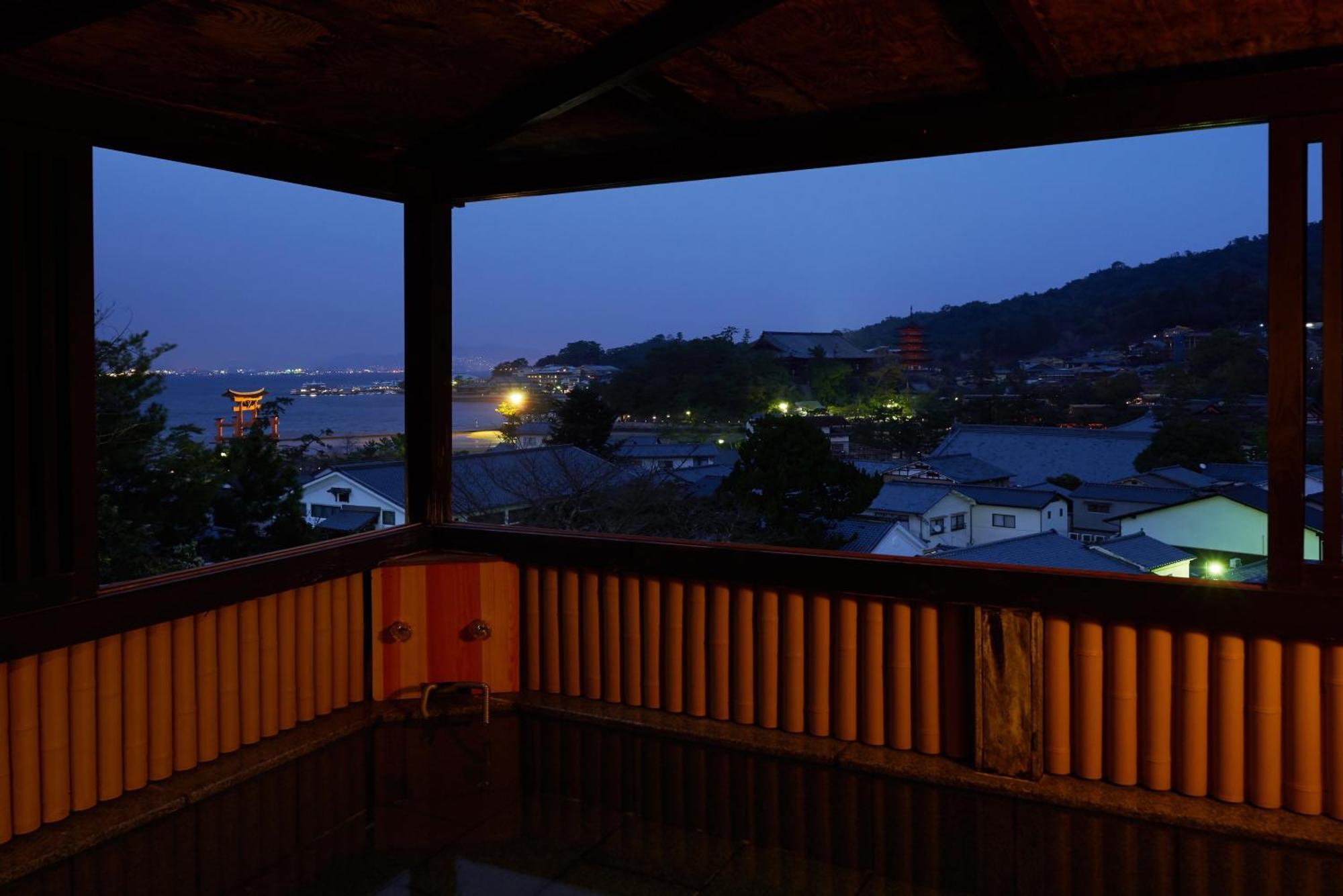 Jukeiso Hotell Hatsukaichi Exteriör bild