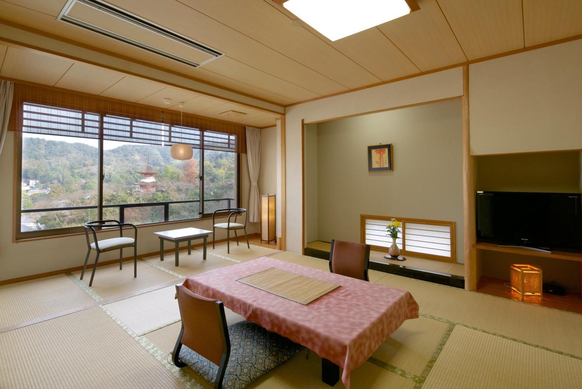 Jukeiso Hotell Hatsukaichi Exteriör bild