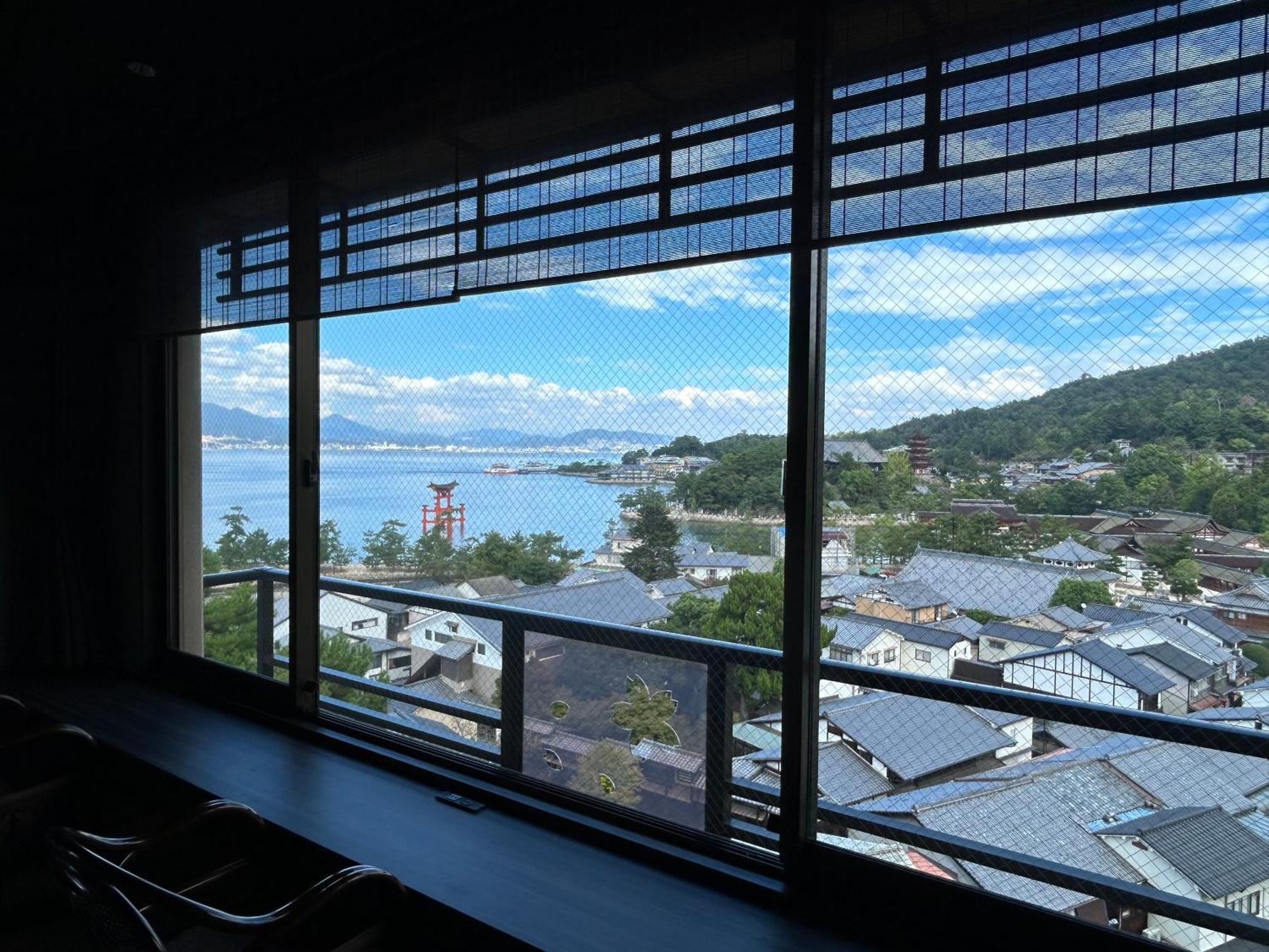Jukeiso Hotell Hatsukaichi Exteriör bild