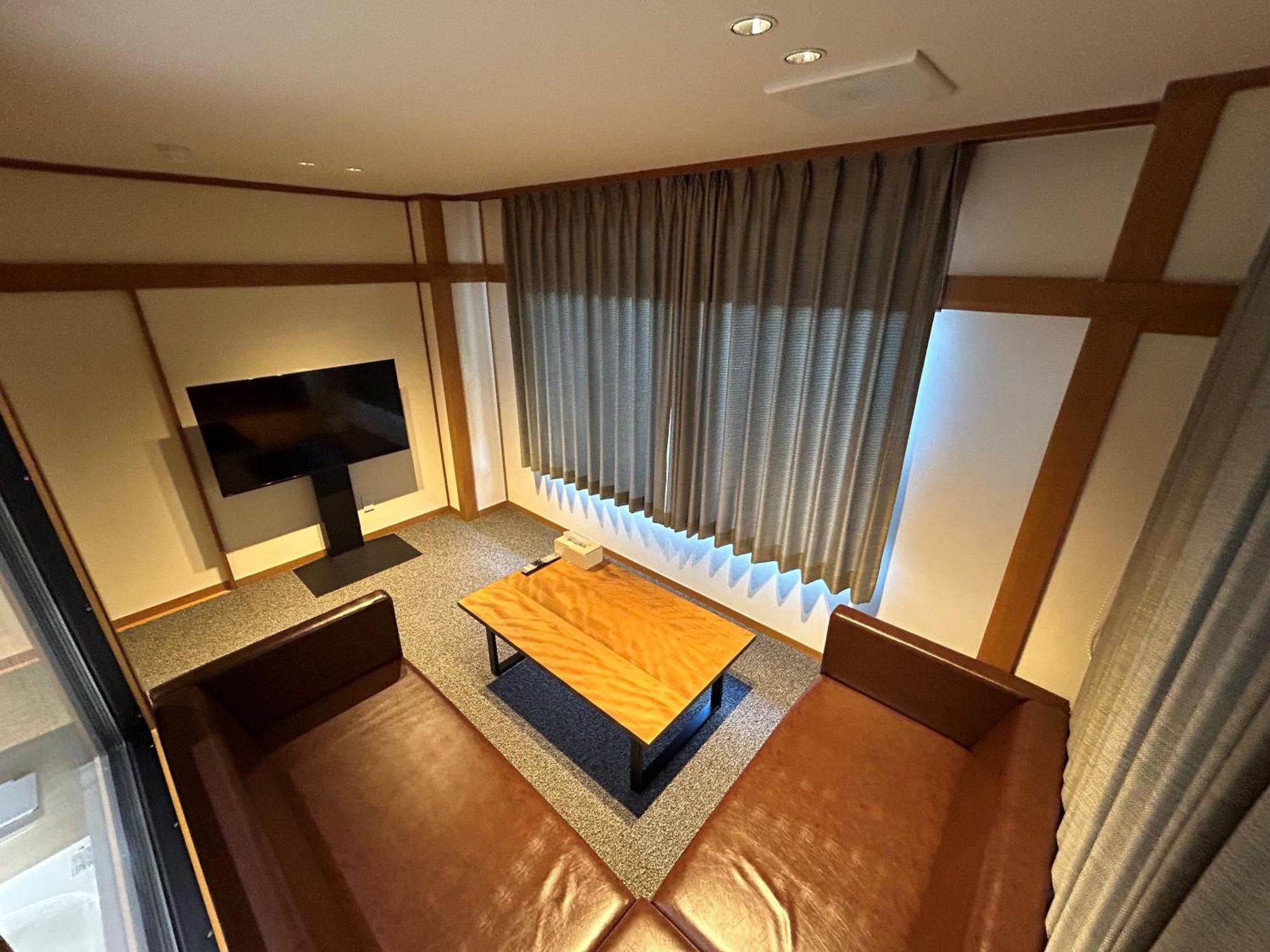 Jukeiso Hotell Hatsukaichi Exteriör bild
