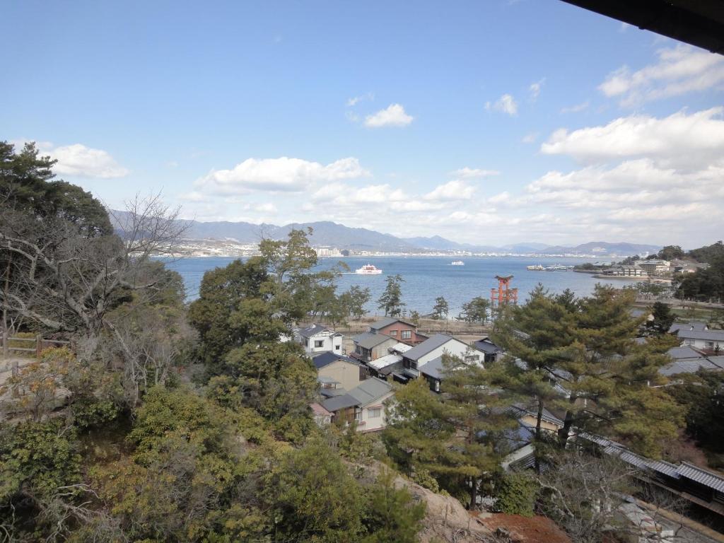 Jukeiso Hotell Hatsukaichi Exteriör bild