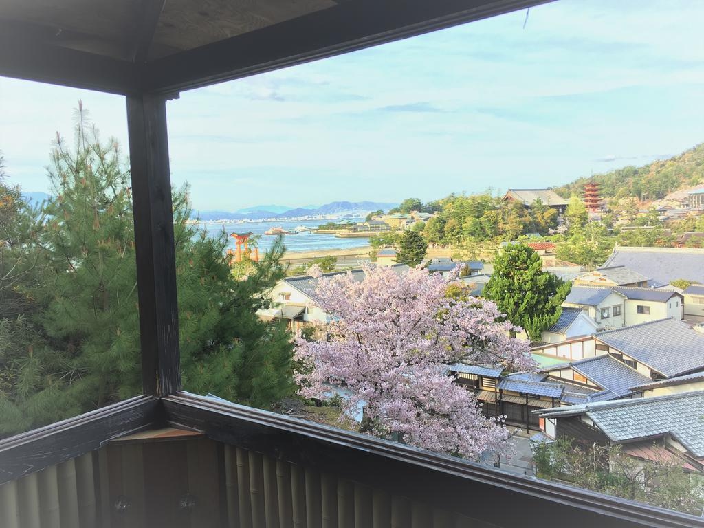 Jukeiso Hotell Hatsukaichi Exteriör bild